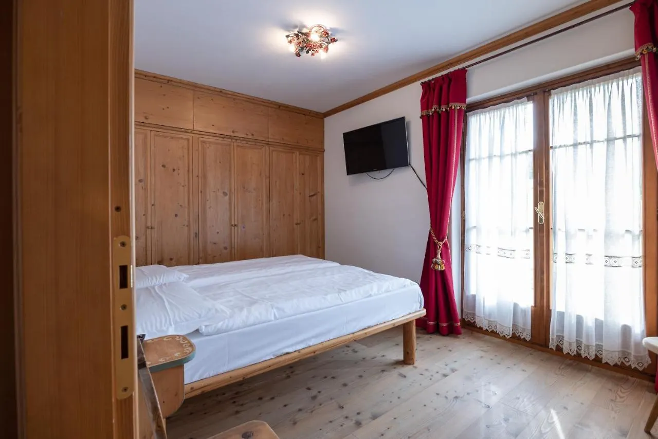 Casa Belvedere 1 Apartment San Vito di Cadore
